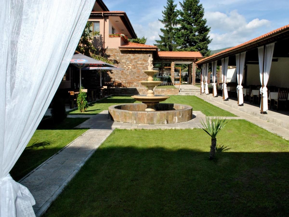 Отель Spa Hotel Ivelia Dŭbnitsa-22